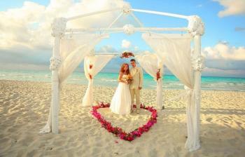 Романтичний